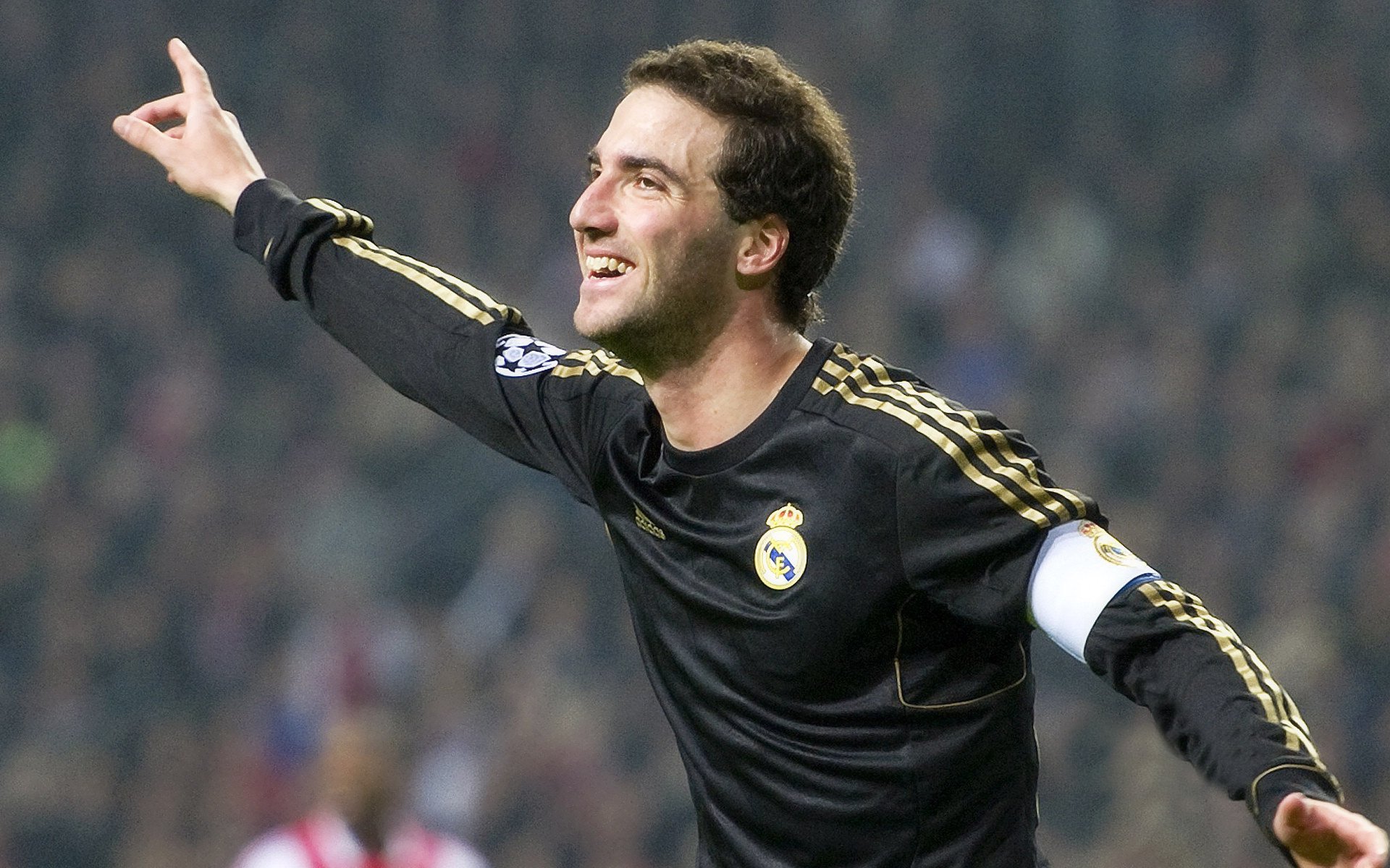 萨默·麦金托什决赛表现获教练高度评价，麦金托什是谁